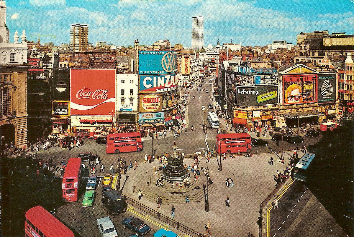Piccadilly Circus Definition At Henry Lymburner Blog