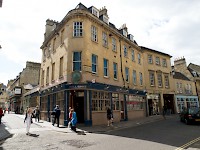 St Christopher's Inn hostel and Belushi's pub
