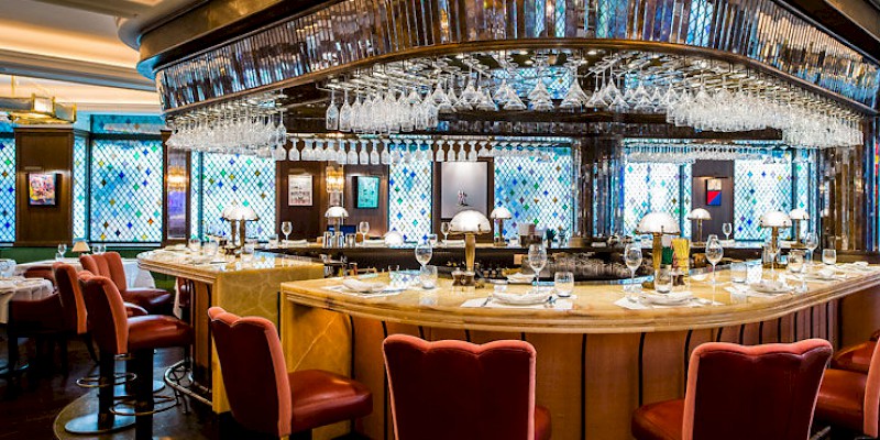 The bar at The Ivy (Photo courtesy of the restaurant)