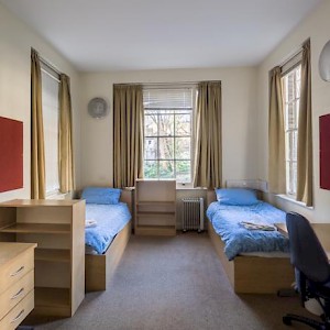 A room at the London School of Economics's Passfield Hall dorm near the British Museum (Photo courtesy of the LE)