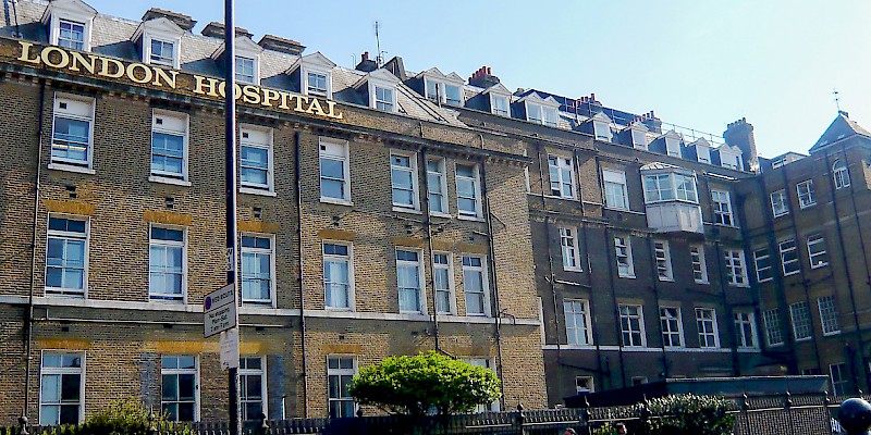 A London hospital (Photo by Herry Lawford)